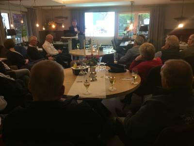 B�rgermeister Gerd Meyer gibt einen �berblick �ber die Entwicklungen in der Gemeinde in den letzten acht Jahren